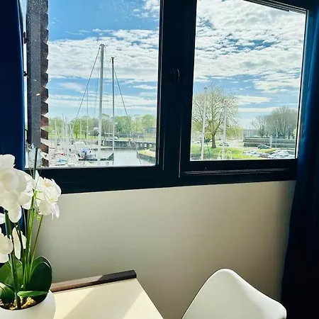 Apartment Taouata - Face Au Port Rochefort (Charente-Maritime)